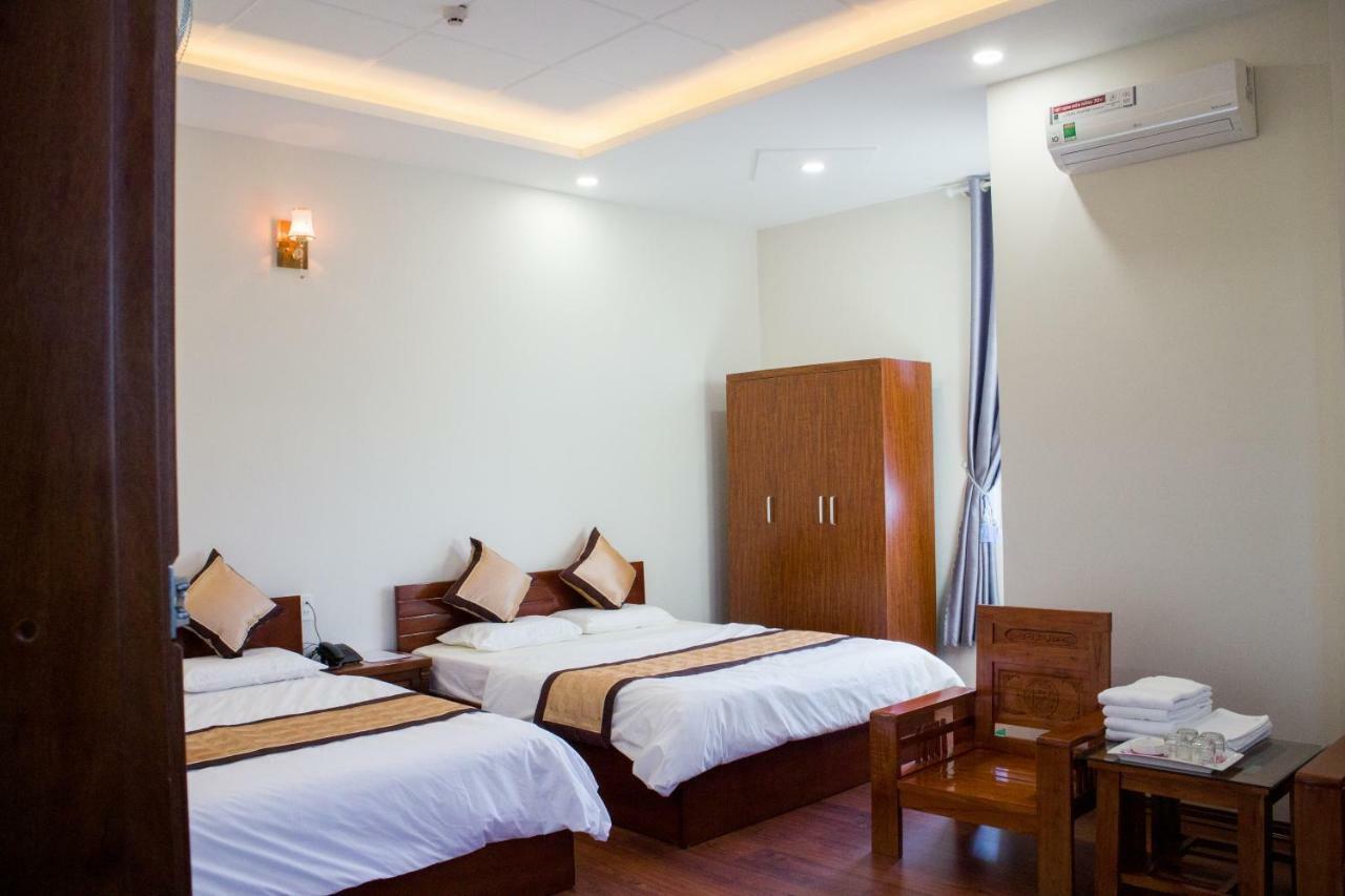 Hotel Nguyen Phuoc Плейку Экстерьер фото